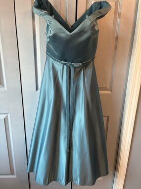NWT sz4 Marchesa Notte dress